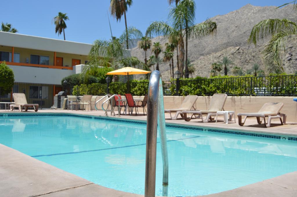 Musicland Hotel Palm Springs Buitenkant foto