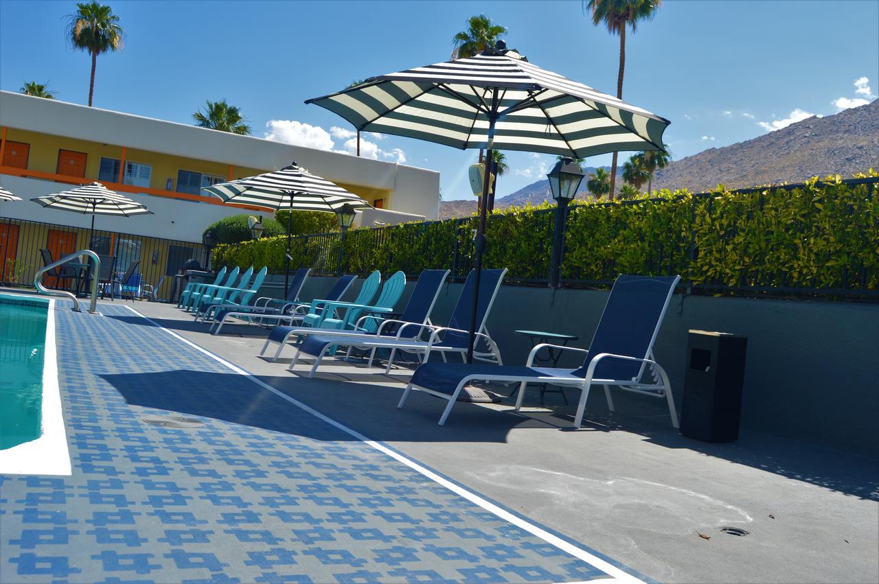 Musicland Hotel Palm Springs Buitenkant foto