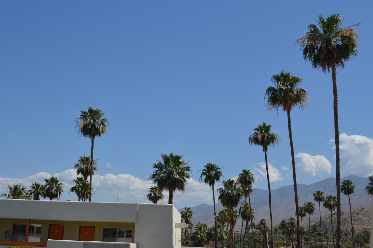 Musicland Hotel Palm Springs Buitenkant foto