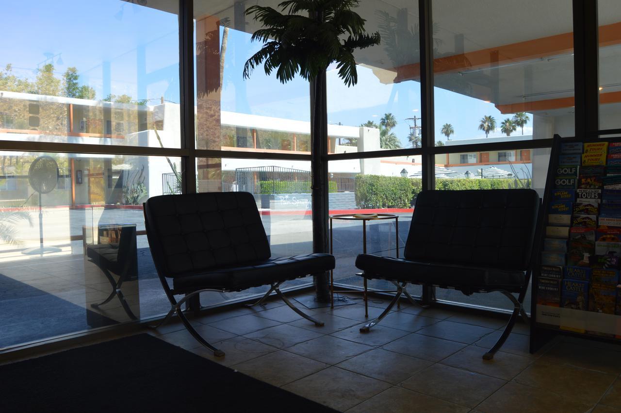 Musicland Hotel Palm Springs Buitenkant foto