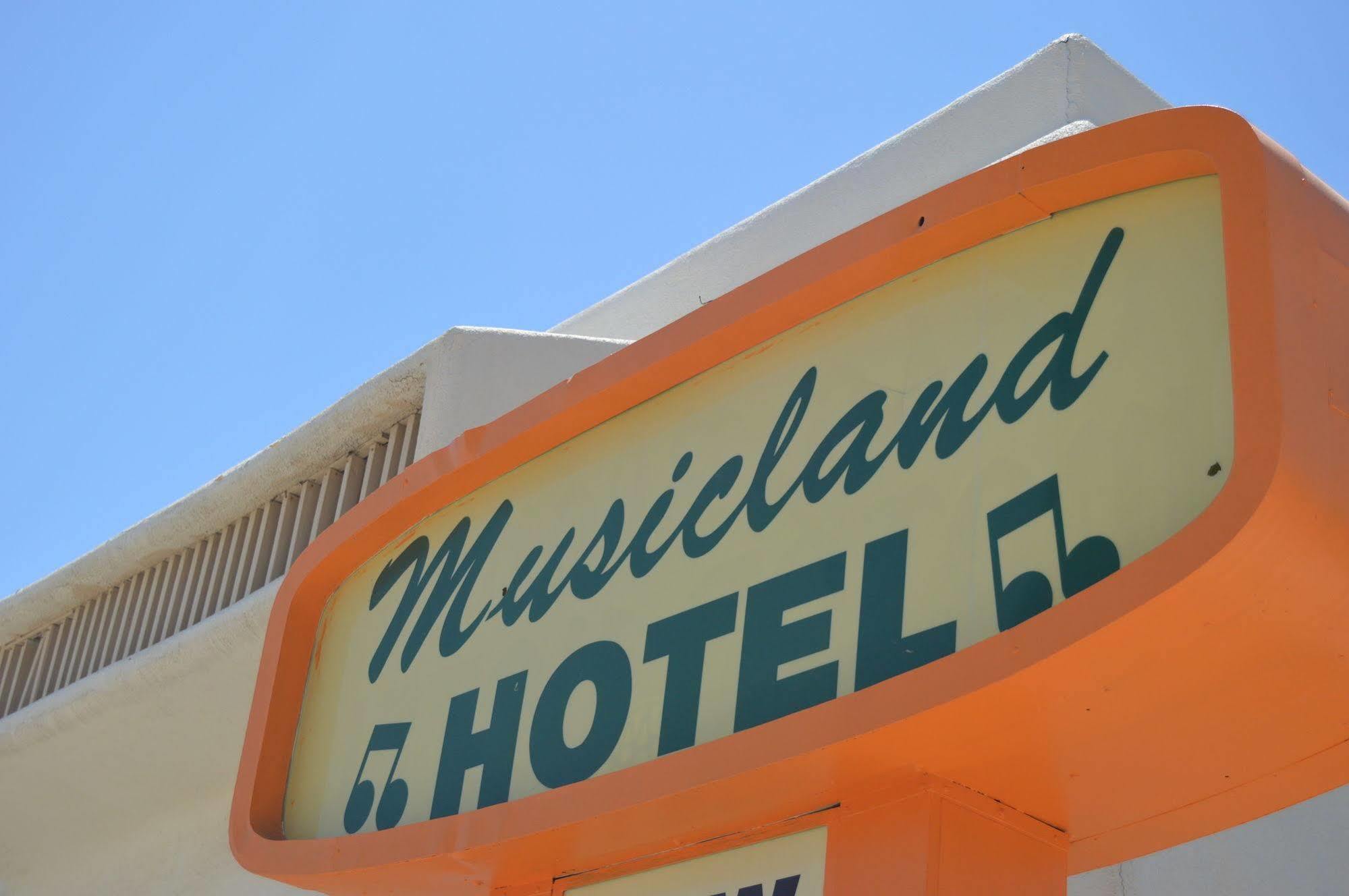 Musicland Hotel Palm Springs Buitenkant foto