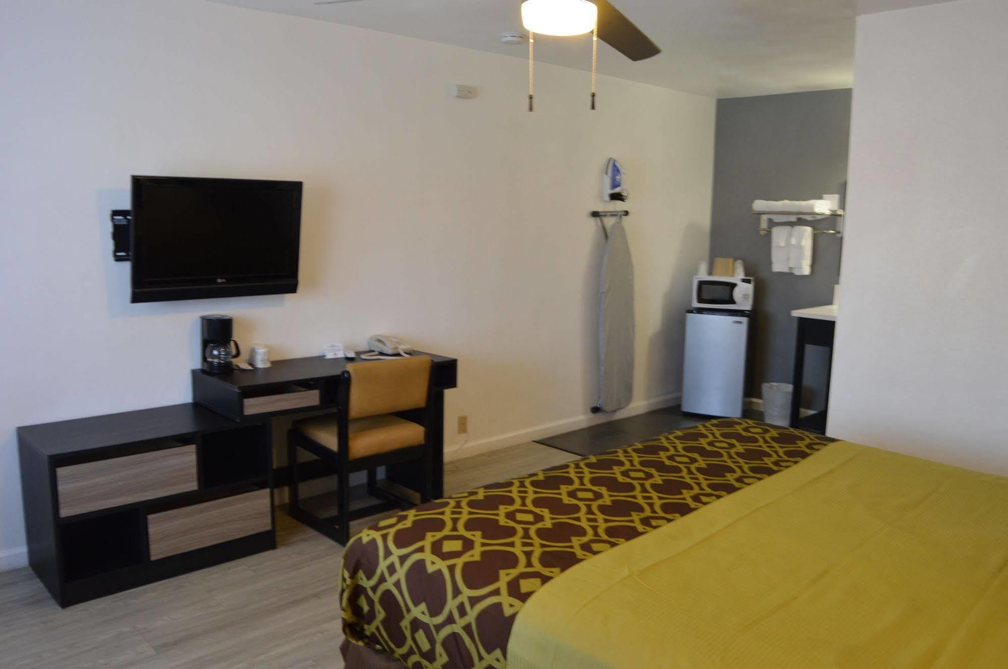 Musicland Hotel Palm Springs Buitenkant foto