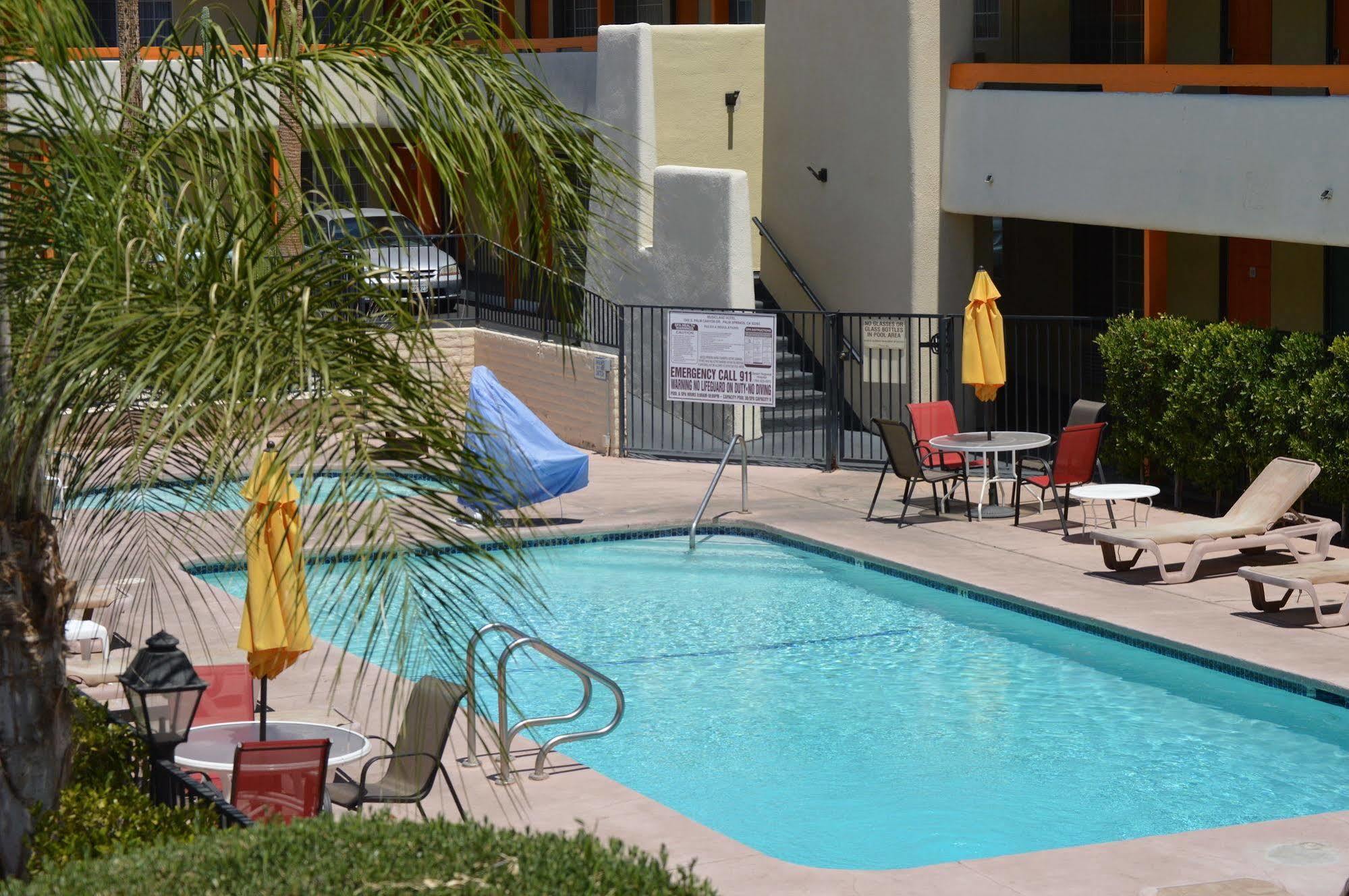 Musicland Hotel Palm Springs Buitenkant foto