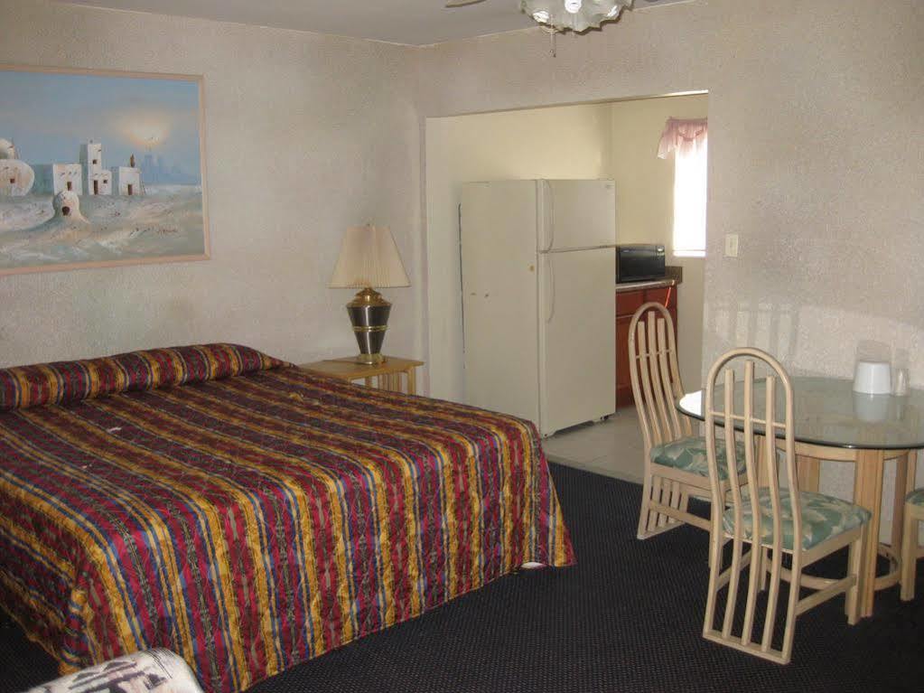 Musicland Hotel Palm Springs Buitenkant foto